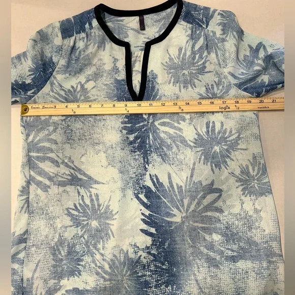 NYDJ Women's Blue Floral Printed Tunic‎ Top S - Picture 4 of 10